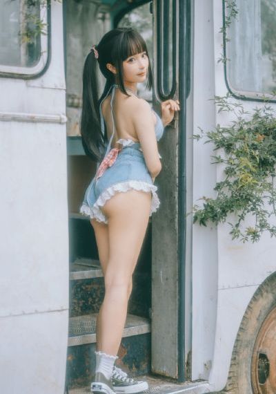 999首欧美流行歌曲_4K在线视频播放